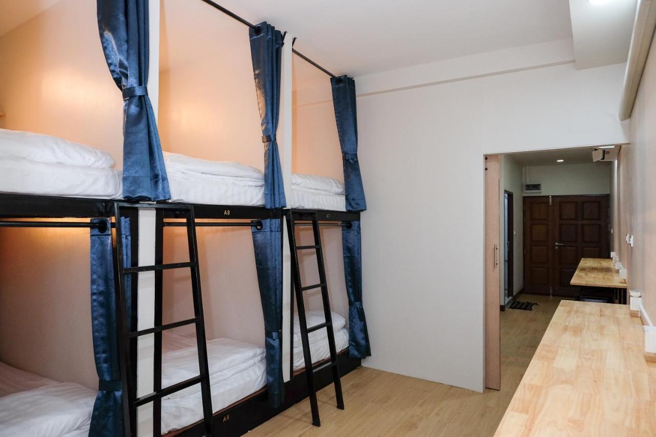 Delta 9 Hostel กรุงเทพมหานคร ภายนอก รูปภาพ